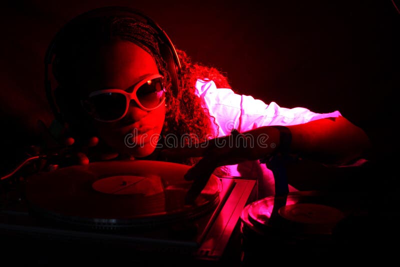 Afroamericano fresco DJ foto de archivo libre de regalías