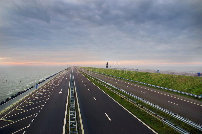 Afsluitdijk, Holland