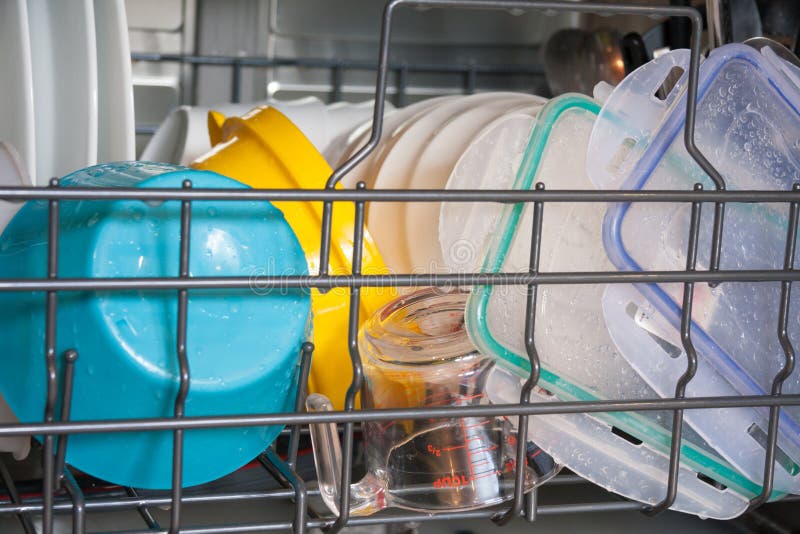 Afwasmachine binnen stock afbeelding Afwasmachine binnen stock afbeelding
