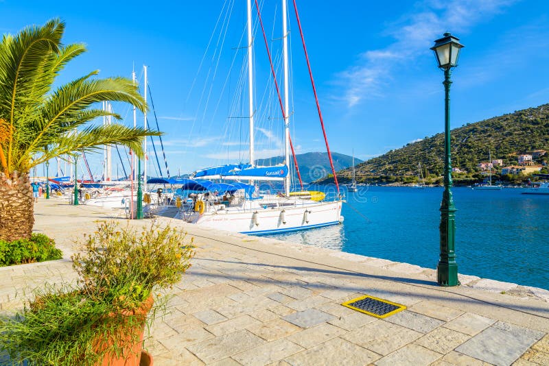 yacht marina kefalonia