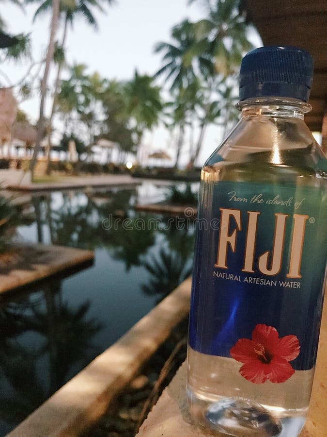 agua de Fiji en Fiji foto de archivo agua de Fiji en Fiji foto de archivo