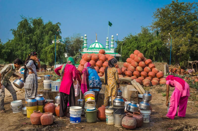 Unidentified Potter Making Clay Water Pots on Pottery Wheel. Editorial  Photography - Image of ceramic, handmade: 122139977