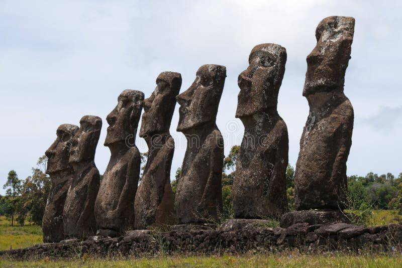 Ahu Akivi, Easter island