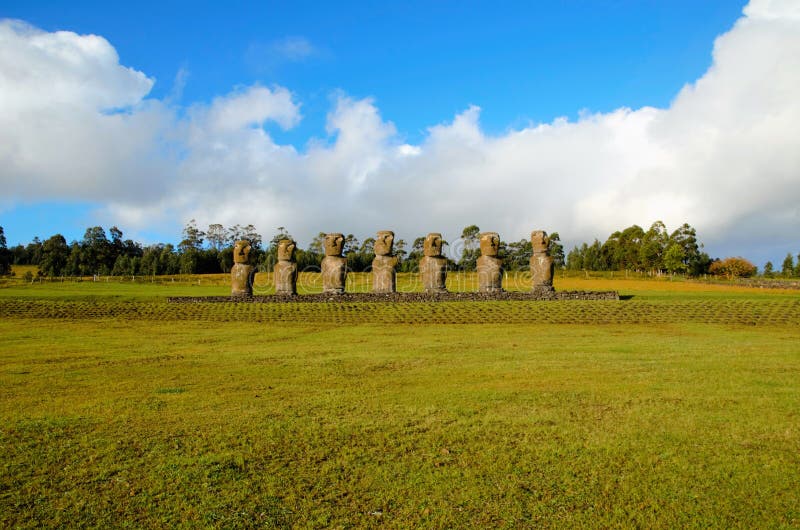 Ahu Akivi seven Moai
