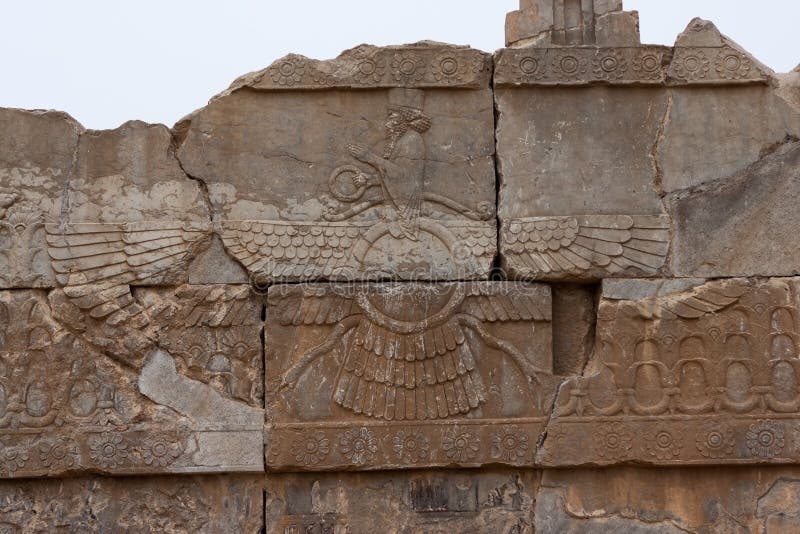 Ahura Mazda Perzische Bashulp in Persepolis Stock Foto Image of