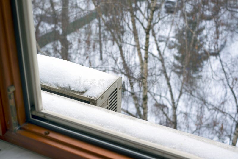 12,082 Window Winter Scene Photos Free & RoyaltyFree Stock Photos