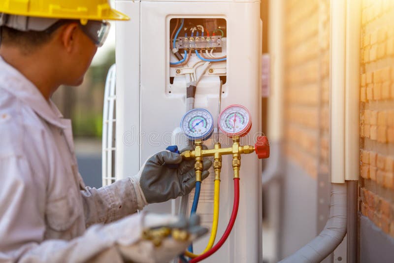 Air Conditioning Liquid Gauge Gauge by an Air Conditioning Technician