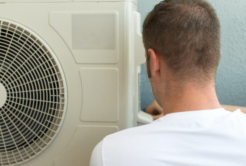 7,766 Installation Air Conditioning Stock Photos Free & RoyaltyFree