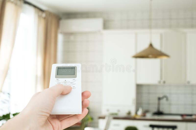 Air Conditioning, Temperature Control with Remote Control, Cooling
