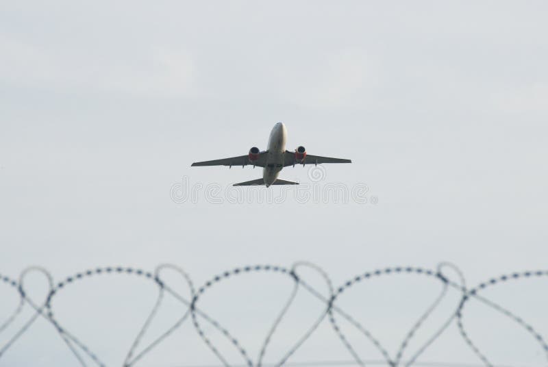 Airplane landing royalty free stock photography Airplane landing royalty free stock photography