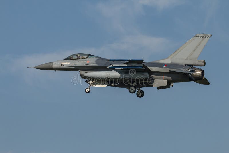 Airshow mit Jets und Hubschraubern stockfotos Airshow mit Jets und Hubschraubern stockfotos
