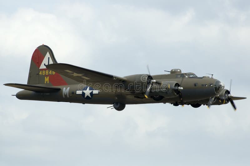 Nostalgic WWII airshow at Duxford showing flying WWII B17 bomber. Nostalgic WWII airshow at Duxford showing flying WWII B17 bomber