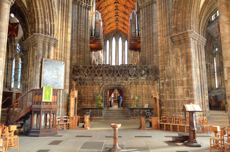 Aka Kirk elevado da catedral de Glasgow do Mungo de Glasgow ou de St Kentigern ou de St fotos de stock royalty free Aka Kirk elevado da catedral de Glasgow do Mungo de Glasgow ou de St Kentigern ou de St fotos de stock royalty free