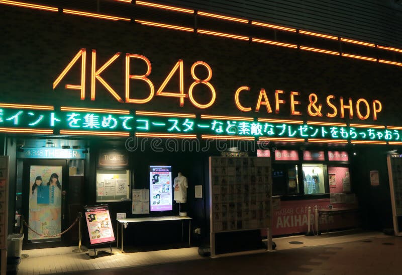 51 Top Photos Cat Cafe Tokyo Akihabara - Visiting a Tokyo Cat Café (via @Corinne Vail ) | Cat cafe ...