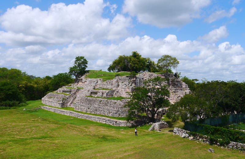 Ake mayan ruins Pyramide culture mexico Yucatan