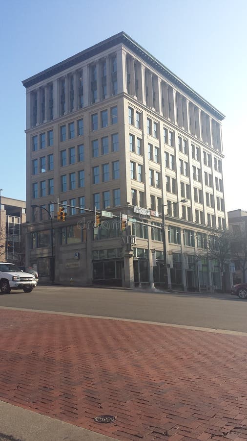Akron Ohio editorial photo. Image of apartment, street 47326976