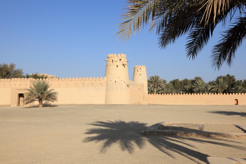 Al Jahili fort in Al Ain stock photo. Image of emirates 23999294