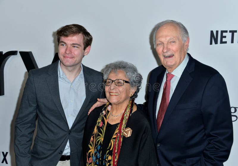 Alan Alda actor Stock Photo - Alamy