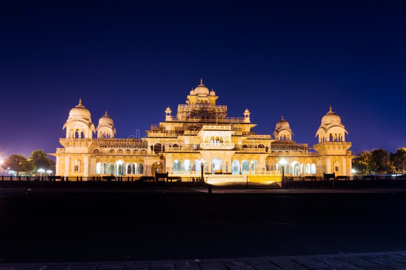 Albert Hall Jaipur la nuit photo stock Albert Hall Jaipur la nuit photo stock
