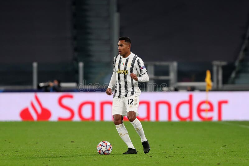 alex-sandro-torino-italy-nd-december-alex-sandro-juventus-fc-uefa-champions-league-group-g-match-juventus-fc-203876461.jpg