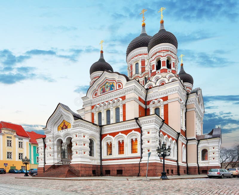 Alexander Nevsky Cathedral en la ciudad vieja de Tallinn, Estonia fotografía de archivo libre de regalías Alexander Nevsky Cathedral en la ciudad vieja de Tallinn, Estonia fotografía de archivo libre de regalías