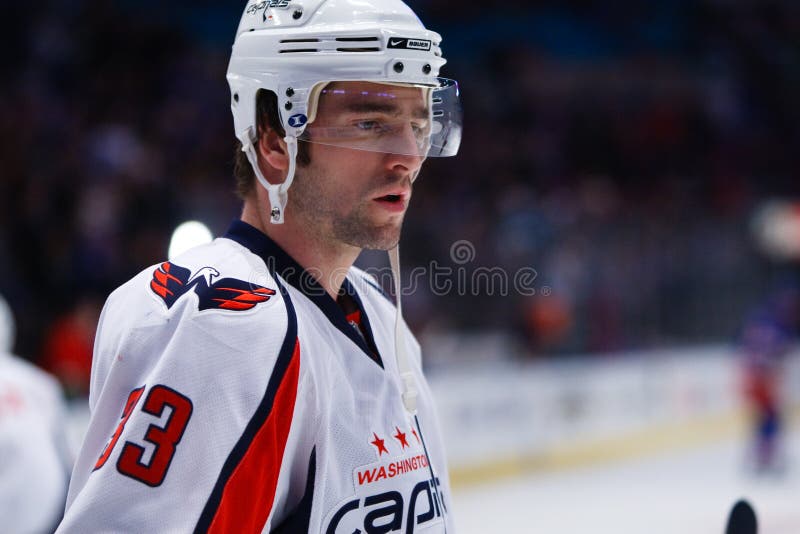 Alexandre Giroux photographie éditorial. Image du capitaux 7543227