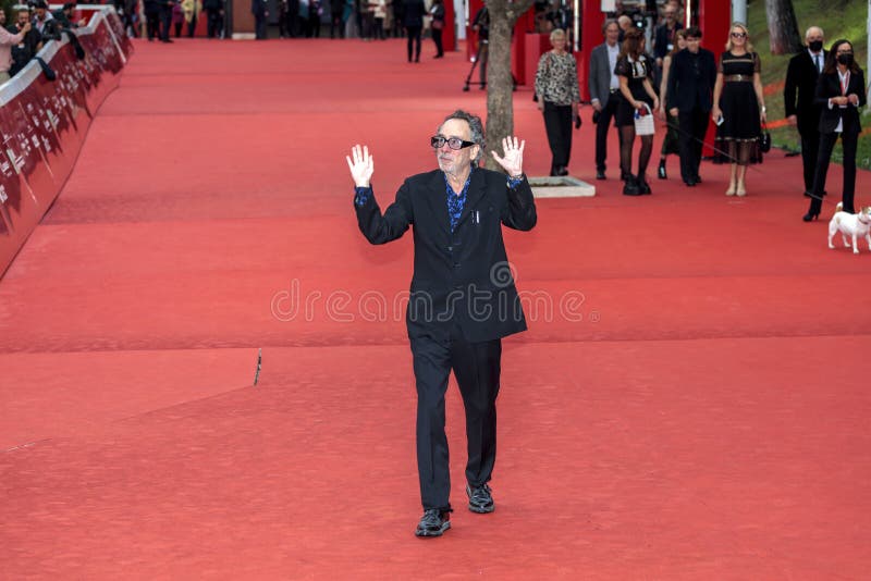 cebolla acantilado vóleibol Alfombra Roja De Tim Burton Imagen de archivo editorial - Imagen de rojo, estrella: 233269594 cebolla acantilado vóleibol Alfombra Roja De Tim Burton Imagen de archivo editorial - Imagen de rojo, estrella: 233269594