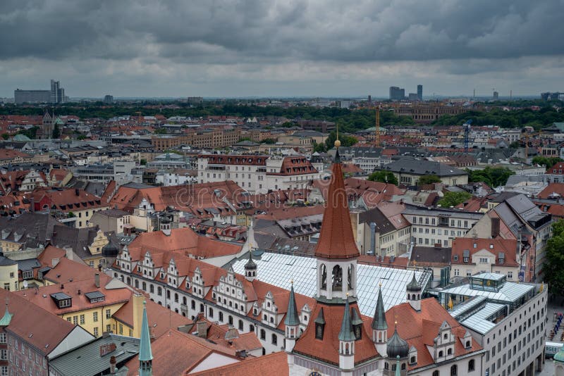 Algemeen satellietbeeld van München van een toren stock foto's Algemeen satellietbeeld van München van een toren stock foto's