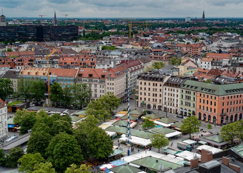 Algemeen satellietbeeld van München van een toren royalty-vrije stock foto's Algemeen satellietbeeld van München van een toren royalty-vrije stock foto's