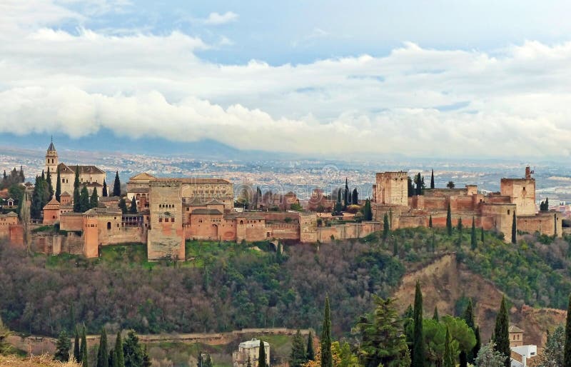 Alhambra Palace After la pioggia immagini stock libere da diritti Alhambra Palace After la pioggia immagini stock libere da diritti