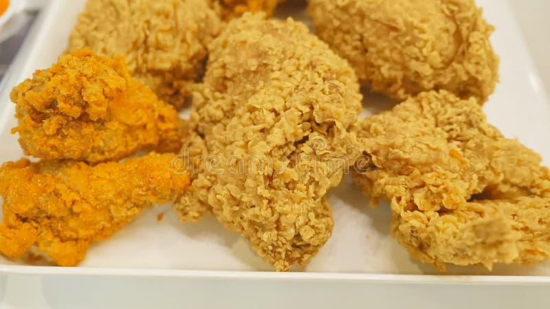 Alimentos de preparación rápida del pollo frito