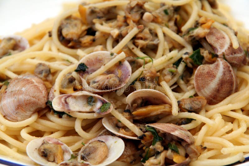 Alle Vongole del espagueti imágenes de archivo libres de regalías Alle Vongole del espagueti imágenes de archivo libres de regalías
