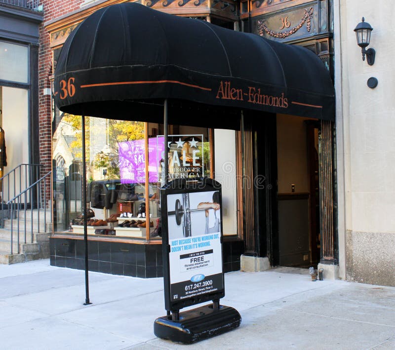 Allen Edmonds Store at Brookfield Place in Manhattan, New York