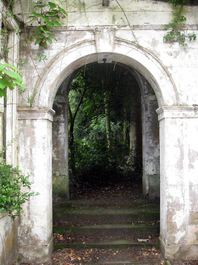 Allerton Towers Archway