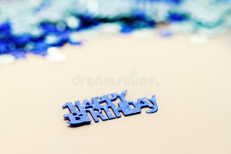 Alles Gute zum Geburtstag Confetti lizenzfreies stockbild Alles Gute zum Geburtstag Confetti lizenzfreies stockbild