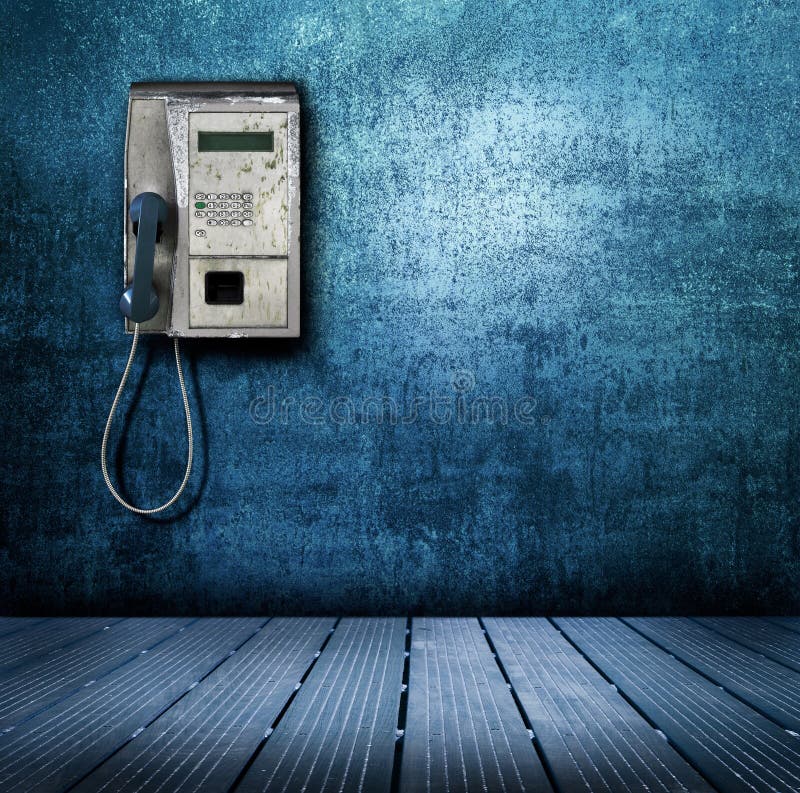 Allgemeines Telefon auf blauem Hintergrund lizenzfreie stockfotografie Allgemeines Telefon auf blauem Hintergrund lizenzfreie stockfotografie