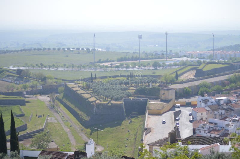 Allmänna sikter av den Walled staden i Elvas arkivbilder Allmänna sikter av den Walled staden i Elvas arkivbilder