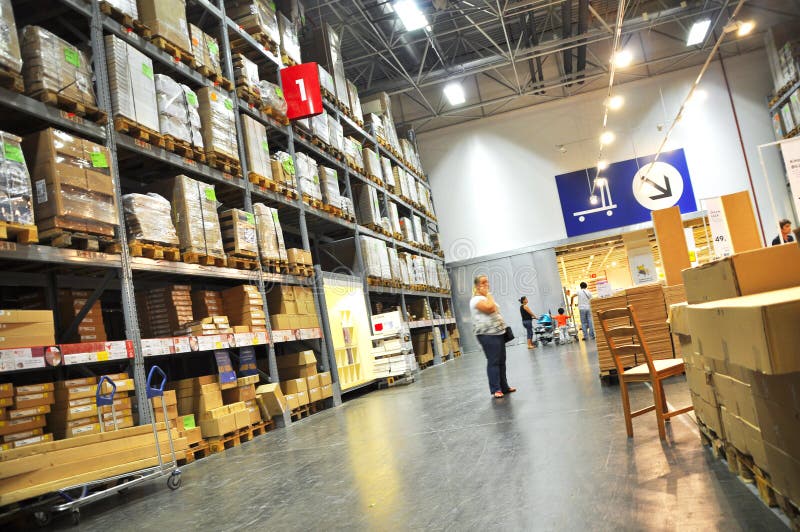 Almacén de las mejoras para el hogar fotografía de archivo libre de regalías Almacén de las mejoras para el hogar fotografía de archivo libre de regalías