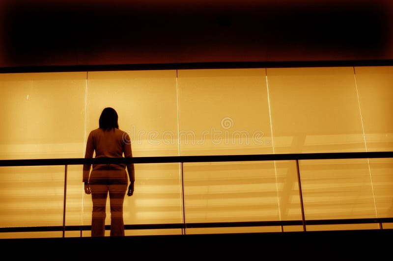 Download Alone arkivfoto. Bild av arbetare, kvinna, skugga, tonat - 230262