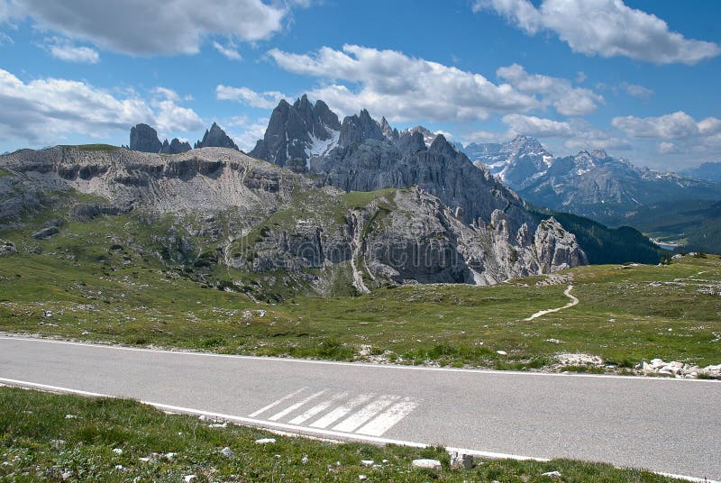 Alpi italiane, dolomia fotografie stock libere da diritti Alpi italiane, dolomia fotografie stock libere da diritti