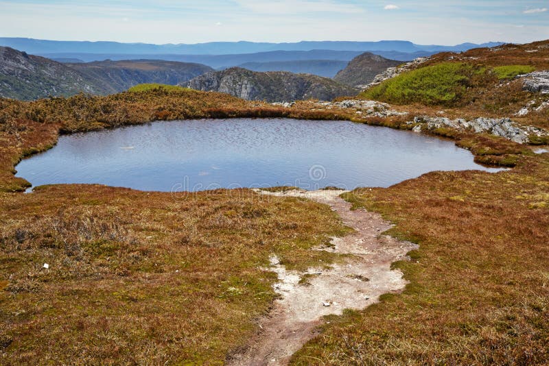 Alpine lake in Cradle Mountain - Lake St. Clair National Park, T