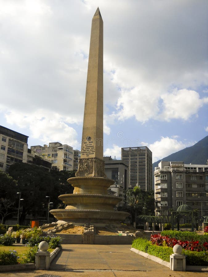 Altamira Obciosuje, frans Obciosuje, frans Obciosuje, Luis Roche kwadrat Altamira, Caracas, Wenezuela fotografia stock Altamira Obciosuje, frans Obciosuje, frans Obciosuje, Luis Roche kwadrat Altamira, Caracas, Wenezuela fotografia stock