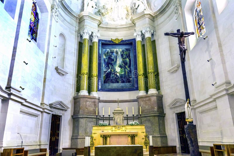 Altar Basilica Lady of Rosary Fatima Portugal Stock Image - Image of ...