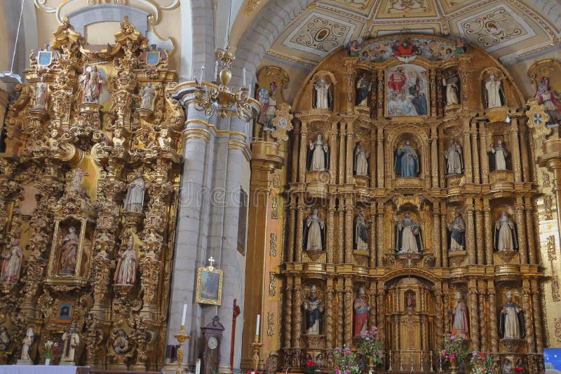 Altar of the Famous Temple of Santo Domingo De Guzman in Puebla I Editorial  Stock Image - Image of ancient, church: 226766349