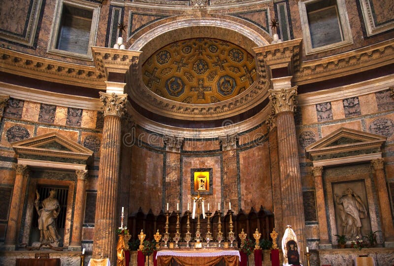 Altar-Goldikonen-Pantheon Rom Italien stockfotos Altar-Goldikonen-Pantheon Rom Italien stockfotos