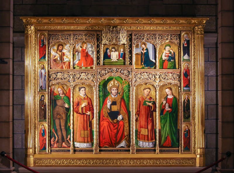 Altarpiece St Nicolas в соборе Монако стоковая фотография rf Altarpiece St Nicolas в соборе Монако стоковая фотография rf