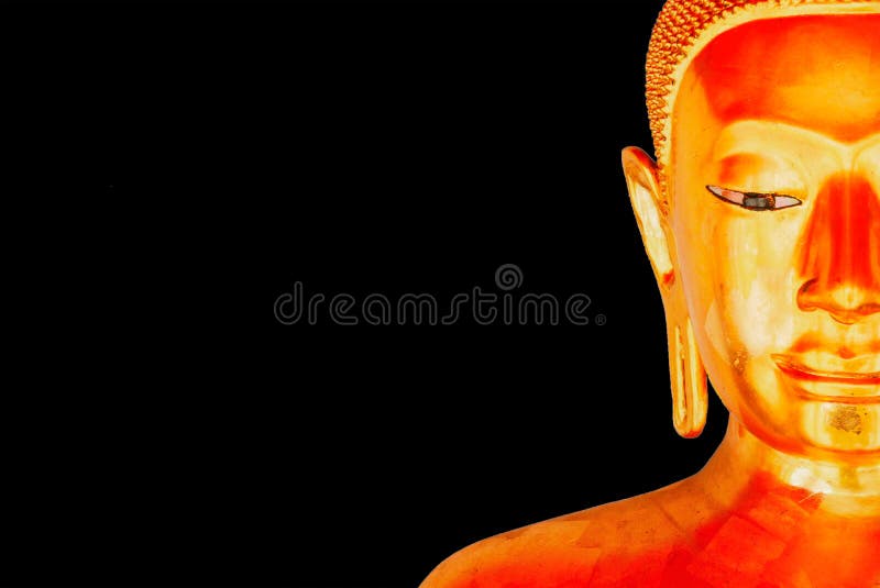 Alte Buddha-Statue lokalisiert auf einem schwarzen Hintergrund lizenzfreies stockbild Alte Buddha-Statue lokalisiert auf einem schwarzen Hintergrund lizenzfreies stockbild
