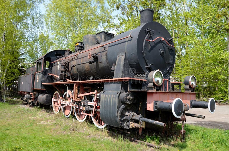 Alte Dampflokomotive stockfoto. Bild von verkehr, schwarzes - 99513350