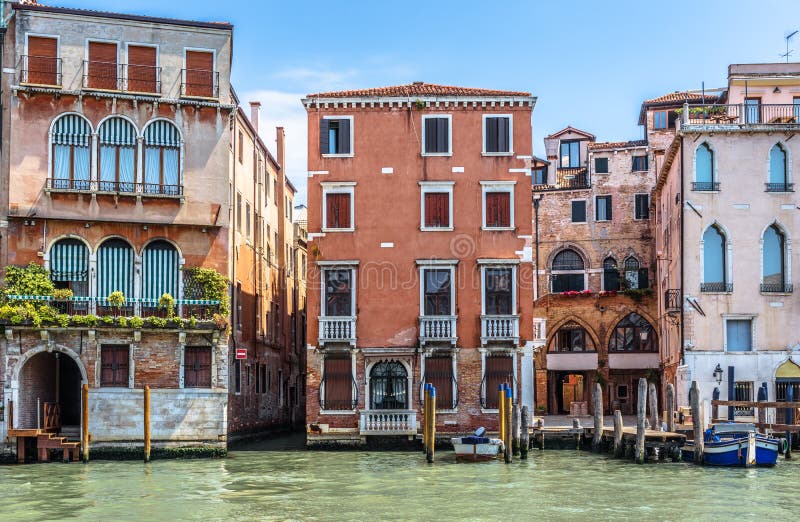 Alte Häuser auf Grand Canal, Venedig, Italien stockbilder Alte Häuser auf Grand Canal, Venedig, Italien stockbilder