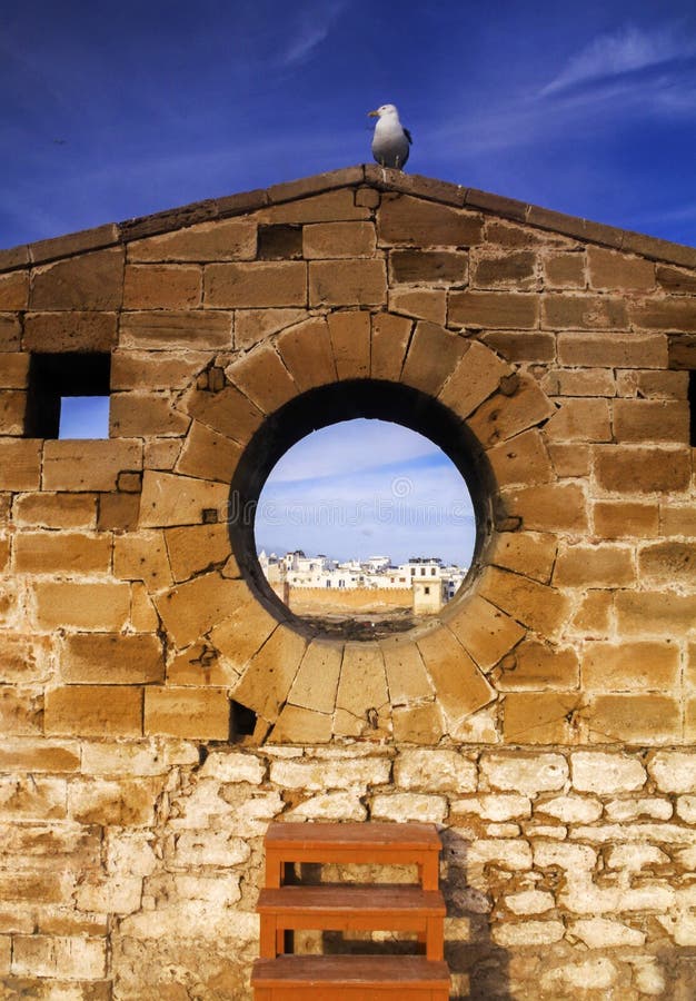 Alte Mittelmeerfestung und Stadtmauern von Essaouira Marokko lizenzfreie stockbilder Alte Mittelmeerfestung und Stadtmauern von Essaouira Marokko lizenzfreie stockbilder